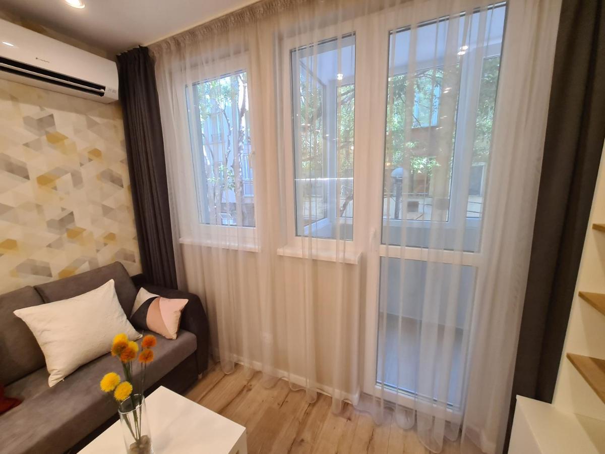 Brand New Luxury Flat In The City Center Varna Exteriör bild