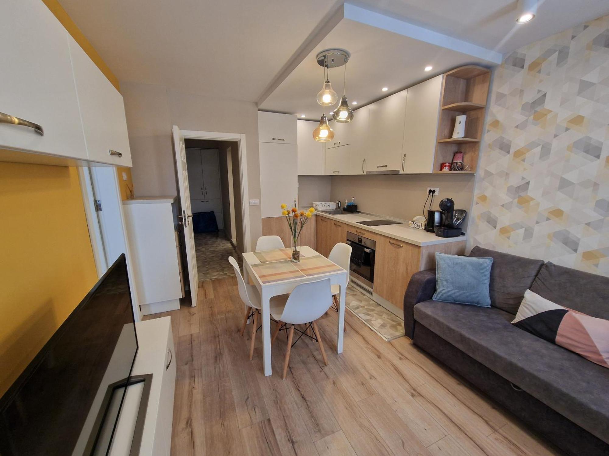 Brand New Luxury Flat In The City Center Varna Exteriör bild