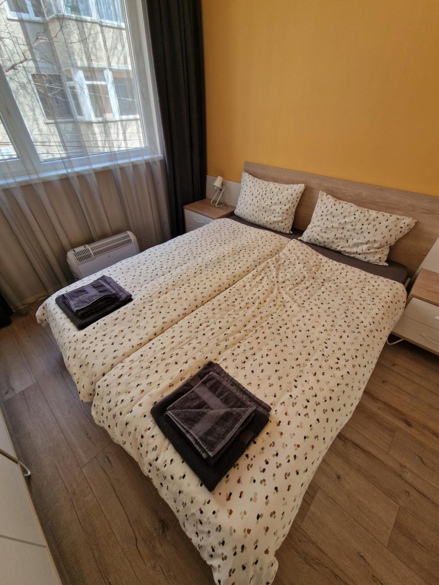 Brand New Luxury Flat In The City Center Varna Exteriör bild
